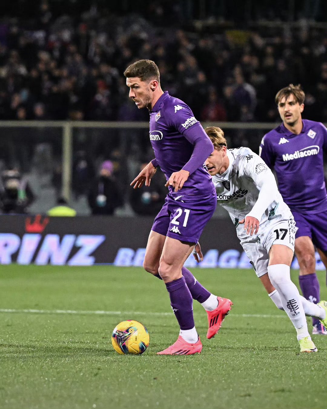 jiuyou-意大利杯集结日再迎强敌；斯图加特手感冰凉；主帅态度——球迷炸锅；轮换策略成焦点的简单介绍