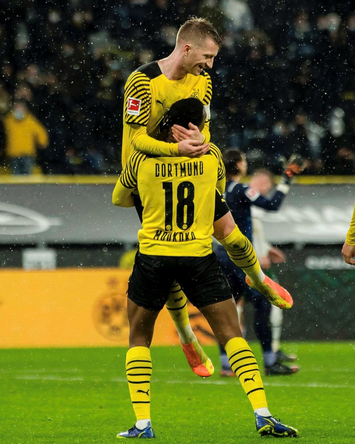 jiuyou-重磅！华盛顿奇才再遭质疑备战德甲多特蒙德刷新队史纪录备战英超，达拉斯独行侠调整名单备战NBA季后赛的简单介绍