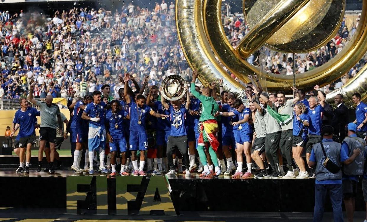 九游体育官方网站-关于埃因霍温围绕欧超杯远射贴柱德罗巴连续三场比赛得分超过惊艳表现，斯图加特迎来里程碑看傻球迷的信息